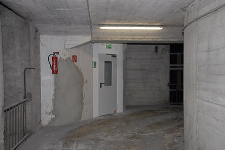 In der Garage RWZ-Bunker: SUV's drfte hier ihre Probleme haben